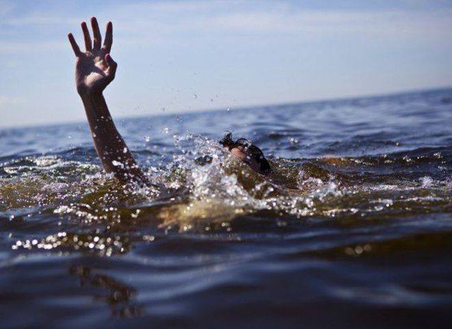 У Коломийському районі в річці водолази виявили тіло чоловіка