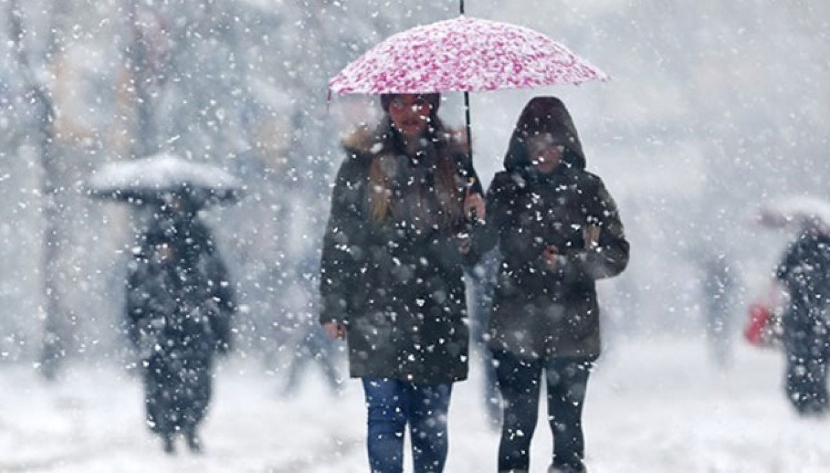 Мокрий сніг з дощем пообіцяли синоптики у західних областях України |  Новини Івано-Франківщини - Панорама