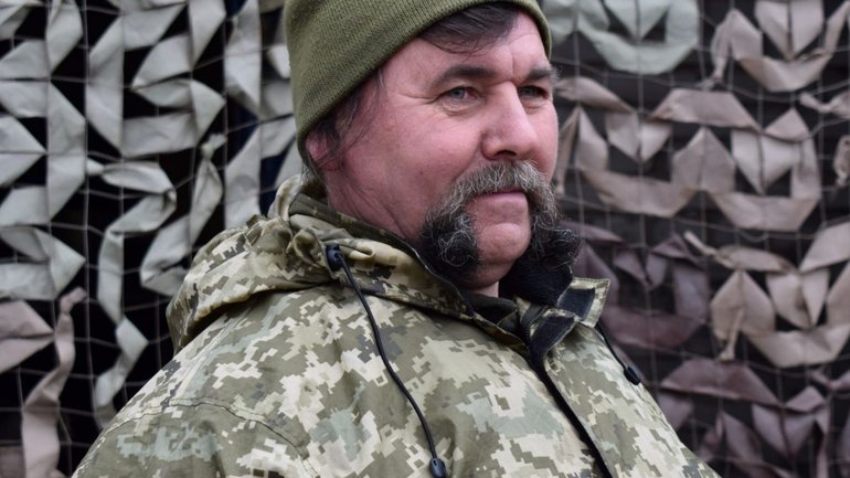 Доброволець з Івано-Франківщини збудував три каплиці на Донбасі