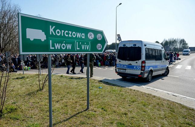 щеплення українських заробітчан на польському кордоні