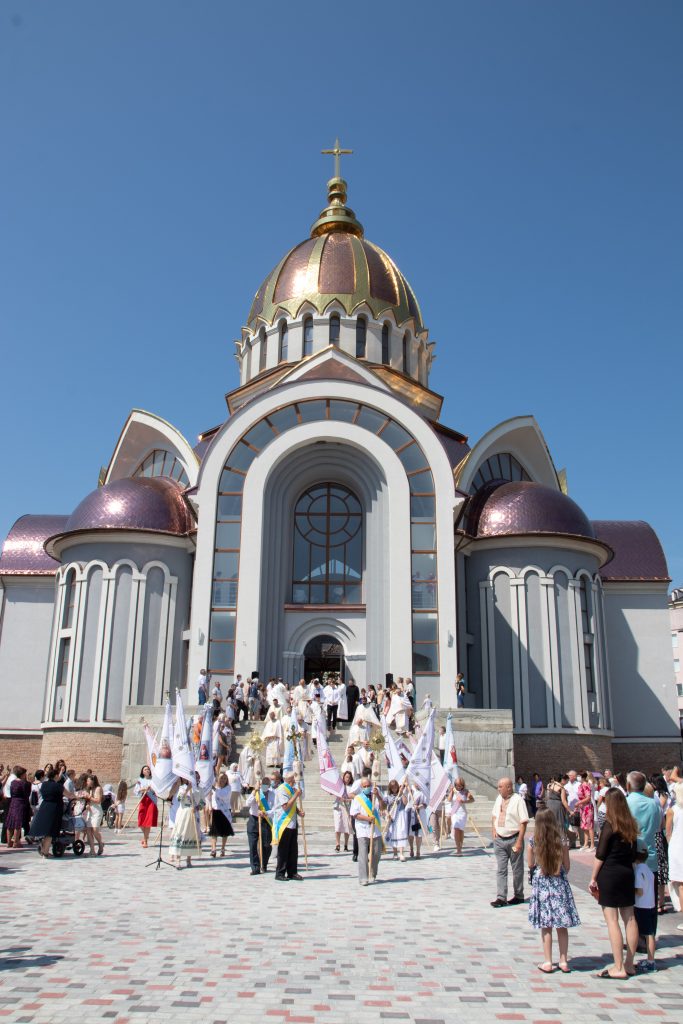 Івано-Франківськ, церква святих Володимира і Ольги