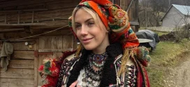 Леся Нікітюк вразила серією фото, зроблених на Прикарпатті, у традиційному гуцульському вбранні (ФОТО)
