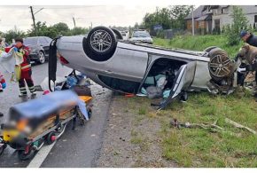 У Брошнів-Осаді внаслідок ДТП загинув водій “Мерседесу”