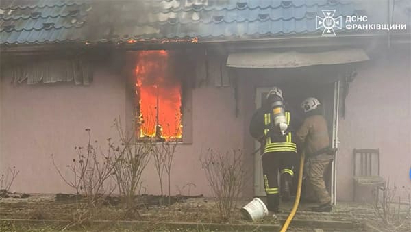У Городенківській громаді горів житловий будинок У Городенківській громаді горів житловий будинок