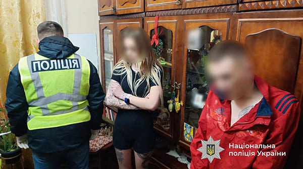 На Прикарпатті затримали трьох збувачів психотропів та канабісу