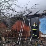 горить хата