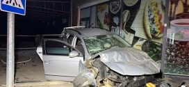 На Косівщині п’яний водій заїхав у літній майданчик АЗС: семеро травмованих