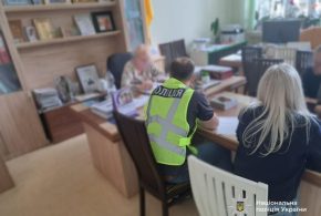 Збитки на 2 мільйони: у Франківську директорка медзакладу подавала фіктивні звіти