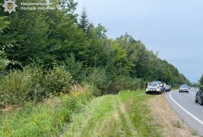 На Івано-Франківщині внаслідок ДТП загинув водій “Опеля”