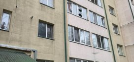 В Івано-Франківську внаслідок ворожої атаки пошкоджено житловий будинок