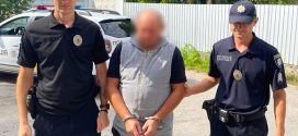 На Прикарпатті п’яний чоловік зателефонував на “102” і повідомив про замінування відділків поліції