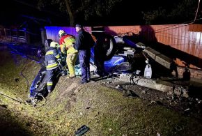 На Косівщині внаслідок ДТП загинули 23-річна водійка автомобіля та її пасажир